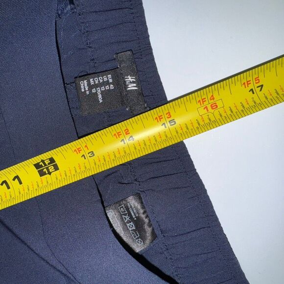 H&M Navy Slim Tapered Ankle Pants | Size 12 - Picture 8 of 9